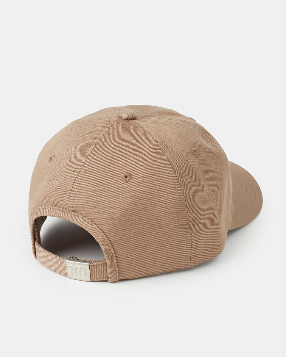 Mountain Wordmark Peak Hat