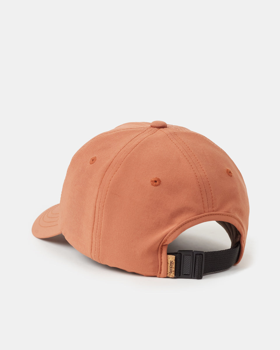 inMotion Peak Hat