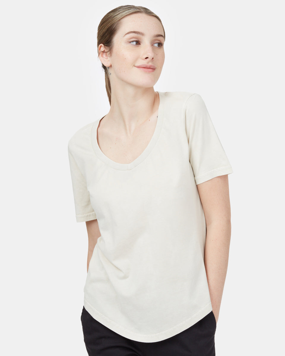 Natural Dye V-Neck T-Shirt