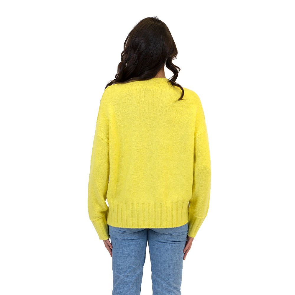 Lyla and Luxe Tanya Womens Sweater 2022